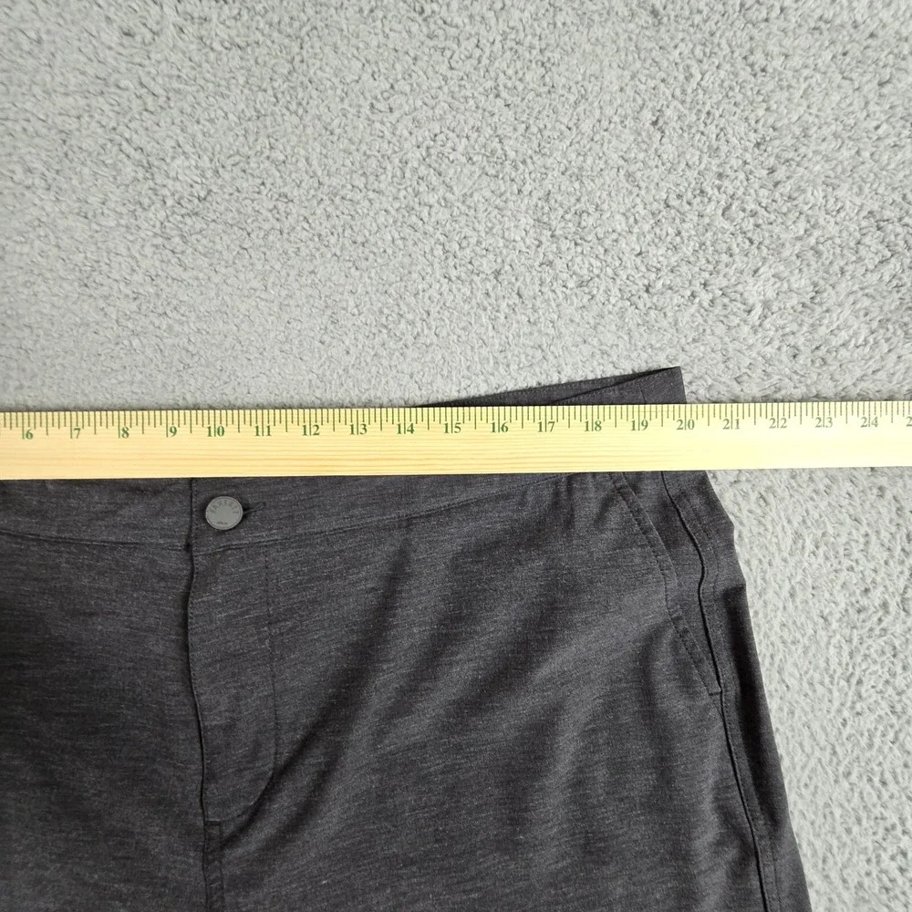 Faherty All Day Shorts Gray Mens 38 Performance Stretch Drawstring‎ **Flaw